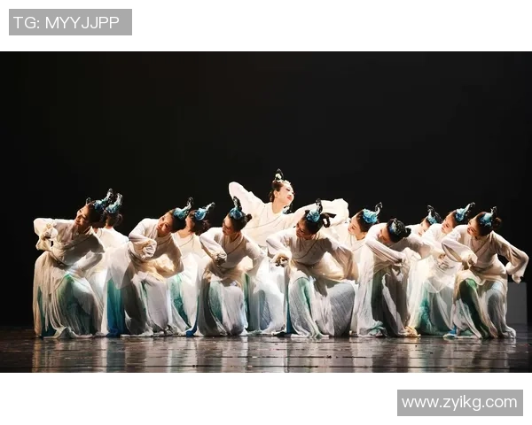 杨军专访：从街头到舞台的蜕变与坚持的舞蹈人生回顾