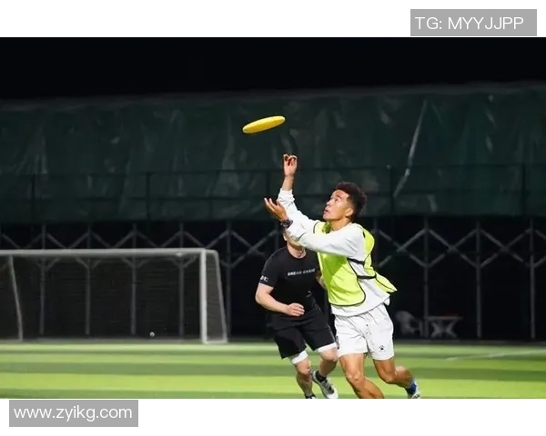 飞盘热潮席卷北京飞盘队展现力量与团队精神的全新变革